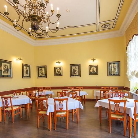 Zdroj Wojciech Aparthotel Ladek-Zdroj Exterior photo